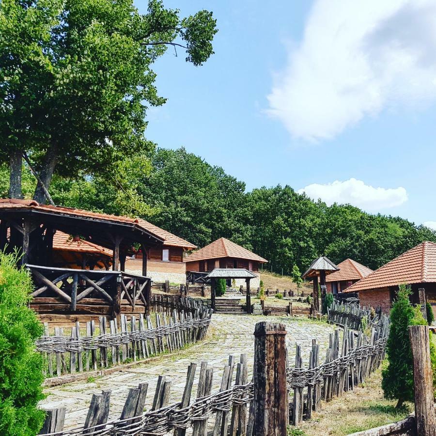 Eko Selo Kostunici Hotel Екстериор снимка