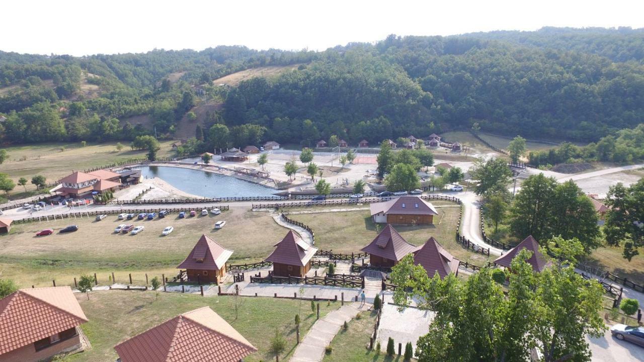 Eko Selo Kostunici Hotel Екстериор снимка
