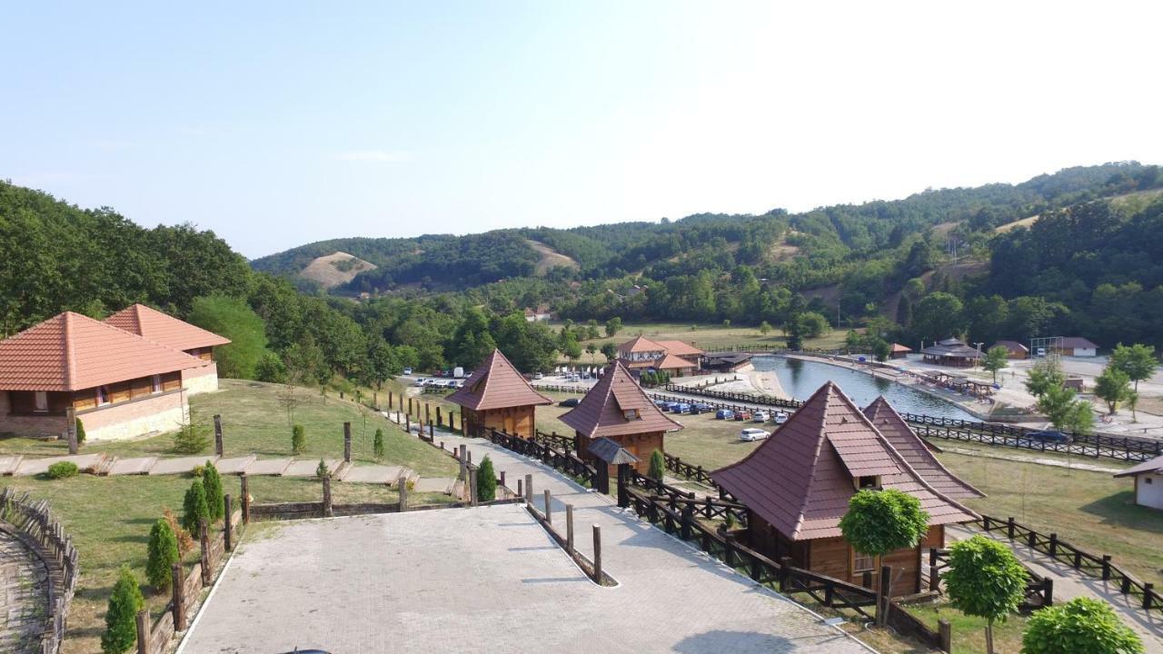Eko Selo Kostunici Hotel Екстериор снимка
